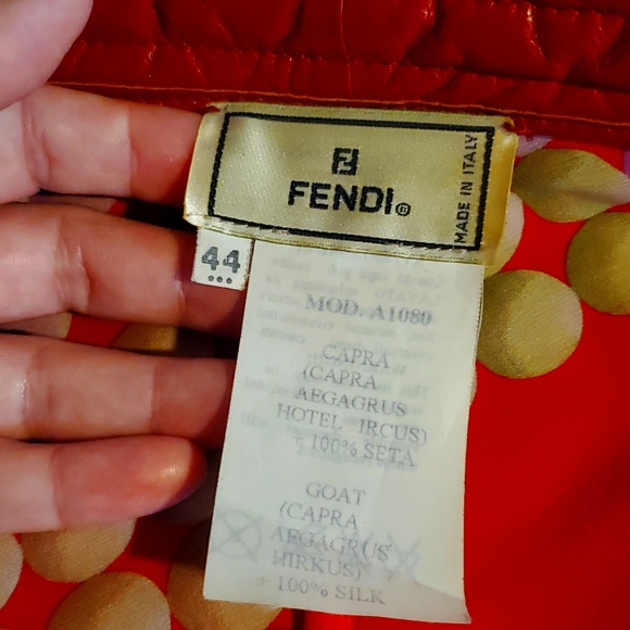 FENDI RED ( REAL) LEATHER JACKET - Picture 3 of 11